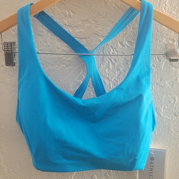 Athleta Malibu Bikini Top Small D-DD NWT - Picture 1 of 5